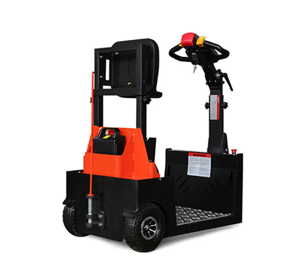 1.01.5噸站駕式電動(dòng)牽引車(chē)
